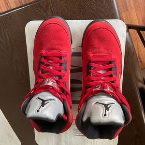 Air Jordan 5 Retro Raging Bull